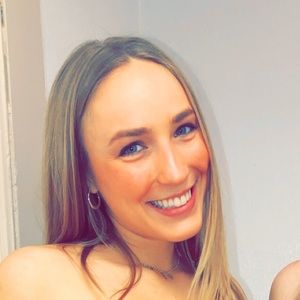 Meet your Posher, Bella